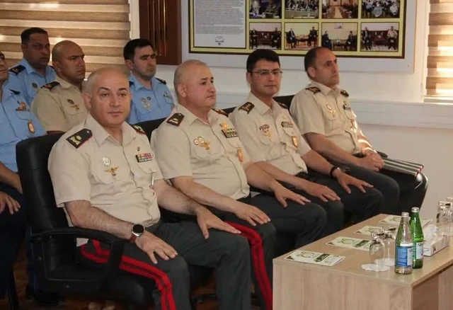 Hikmət Həsənov uzun müddətdən sonra görüntüləndi