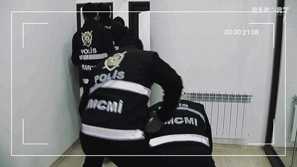 Həyətindən 10 kq narkotik çıxdı