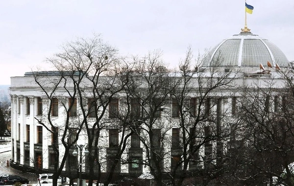 Ukraynada deputatlardan ibarət cinayətkar qrup ifşa olunub