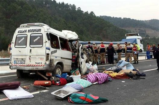 Qardaş ölkədə ağır qəza: 7 ölü, 9 yaralı...