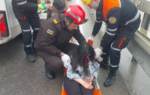 Kənar Dairəvi yolda DƏHŞƏTLİ QƏZA: ÖLƏN və xəsarət alanlar var - FOTO
