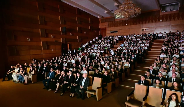 Leyla Əliyeva "Onlardan biri: Emil" adlı anım tədbirində iştirak edib - FOTO