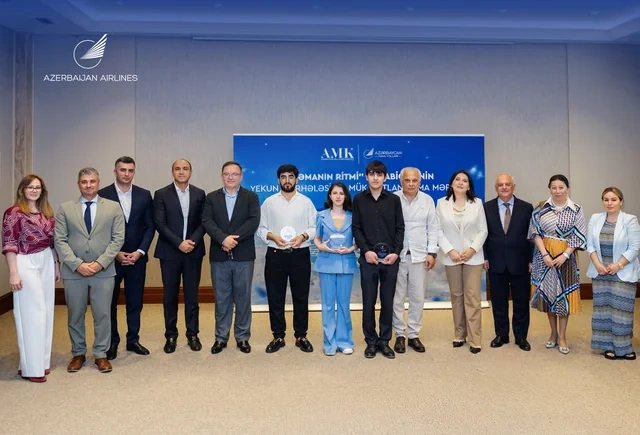 Azərbaycan Hava Yolları və Milli Konservatoriya Milli Musiqi Gününə həsr olunan müsabiqə keçirib - Foto
