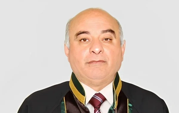 Azərbaycanda vəkil vəfat etdi