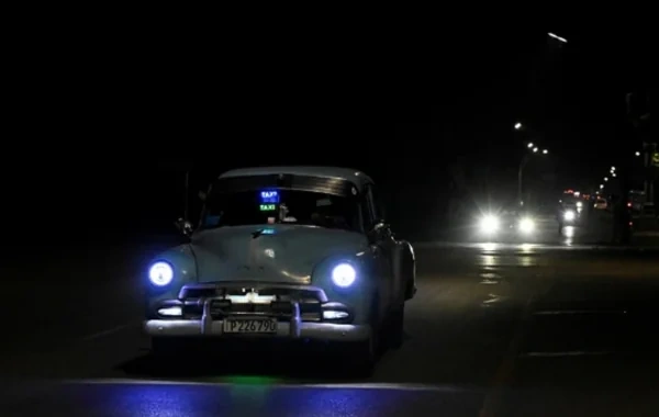Bütün Kuba qaranlığa qərq olub