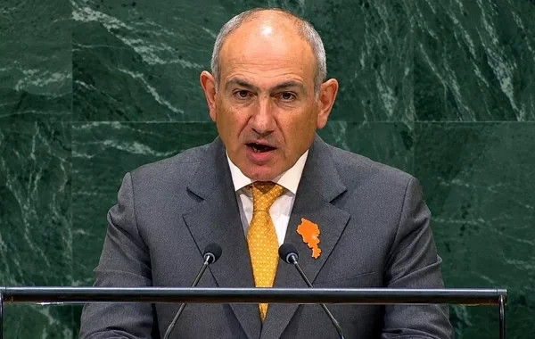 Paşinyan: "Azərbaycanla sülhdən sonra Rusiya ilə münasibətlər dəyişməlidir"