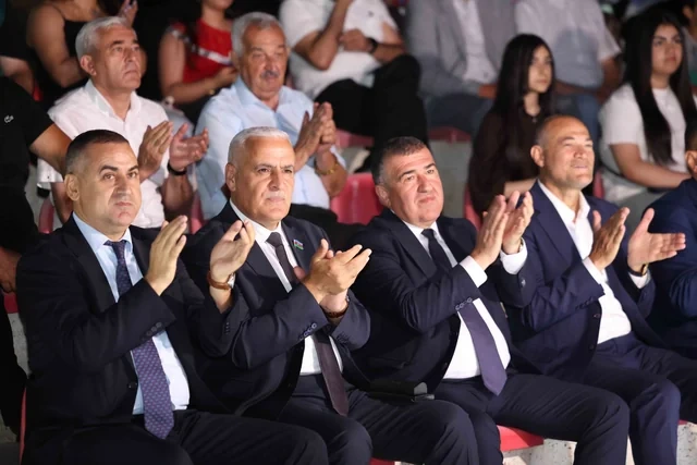 Xətai rayonunda Beynəlxalq Azərbaycan Muğamı və Musiqisi Günü münasibətilə konsert təşkil olunub
