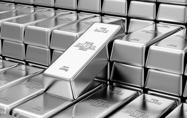 Tarixdə ilk dəfə gümüşün qiyməti 67 dolları ötüb