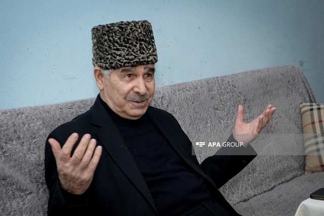 Ağakərim Nafiz: "Alim Qasımova muğam oxuyanda düzgün oturmağı qəsdən öyrətmədim"