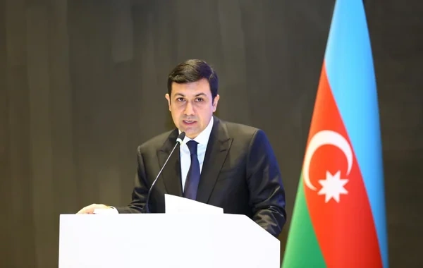 Dövlət Vergi Xidmətinin Baş İdarəsinə yeni rəis və müavin təyin edildi