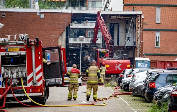 Amsterdamda idman klubunda güclü PARTLAYIŞ - FOTO - VİDEO