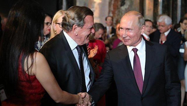 Rusiya barbarlar ölkəsi deyil – Putinin dostu