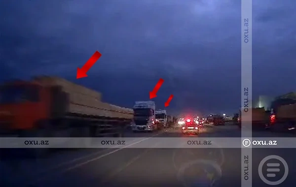 Bakıda hərəkətin intensiv olduğu yolu TIR-lar zəbt edib - VİDEO