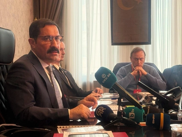 80 santimetr çökmə, xəsarət alan minlərlə insan və dağılan binalar - "Əsrin fəlakəti"nin Hatayda buraxdığı izlər