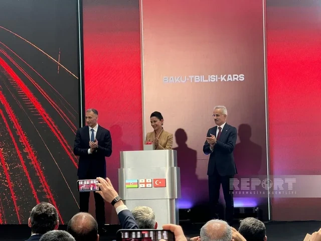 BTQ dəmir yolu xəttinin modernləşdirilmədən sonra rəsmi açılışı keçirilib - FOTO