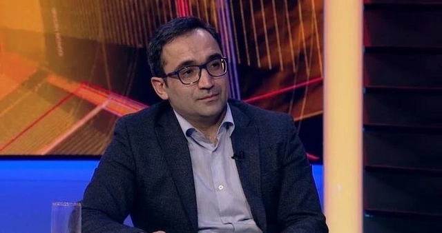Bakıda qızıl bazarında "oynayan" qiymətlər - Satış azalıb, sabah nə olacağı isə bilinmir