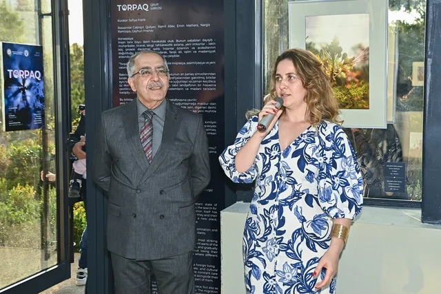 Mərkəzi Nəbatat Bağında ilk dəfə konseptual "Torpaq" sərgisi keçirilir - Foto