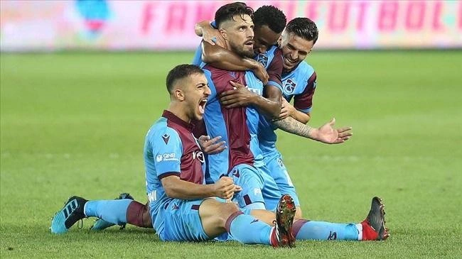 "Beşiktaş"dan bərabərlik, "Trabzonspor" uduzdu