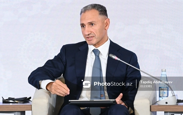 Nazir rəqəmsal mühitin uşaqlar üçün yaratdığı təhlükələrdən danışdı
