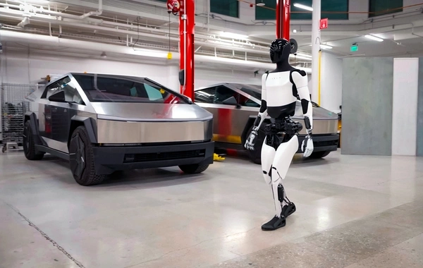 "Tesla" iki modelin istehsalını dayandıracaq
