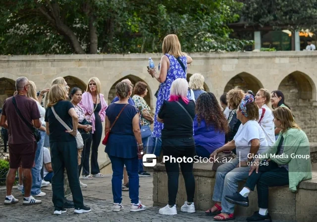 Bahalı biletlər, yüksək qiymətlər: Turistlərin ölkəmizdən üz çevirmələrinin SƏBƏBLƏRİ