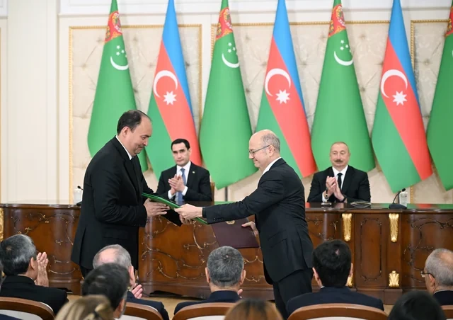 Azərbaycan-Türkmənistan sənədləri mübadilə olunub - FOTO