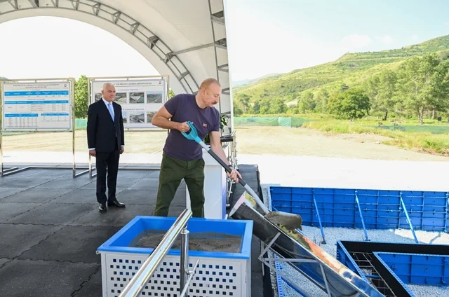 Prezident İlham Əliyev Laçında "Həkəriçay" su anbarının təməlini qoyub - FOTO