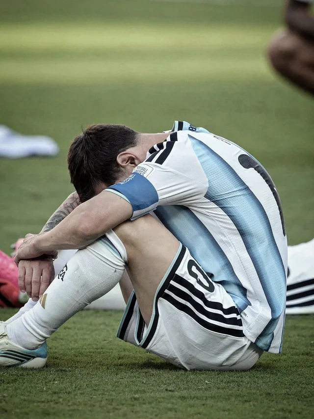 Messi məğlubiyyətdən sonra göz yaşlarını saxlaya bilmədi - FOTO - VİDEO