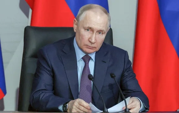Putin ilk dəfə olaraq Kuril adalarına getdi: Yaponiya mediası qarışdı - VİDEO