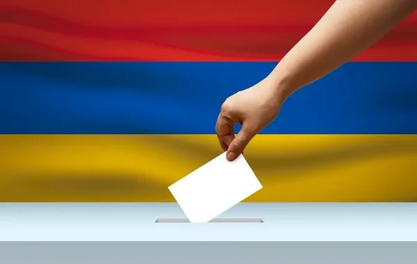 Ermənistanda toqquşan maraqlar: Qərbin riyakarlığı, revanş xülyası və REALLIQLAR