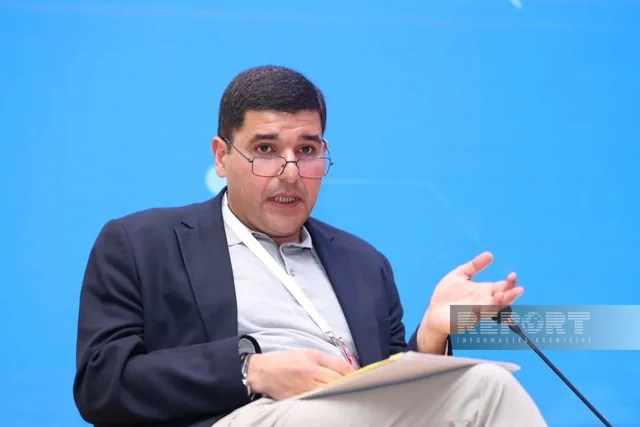 Şuşa Forumunda mütəxəssislər süni zəkanın media sahəsinə təsirindən danışdılar