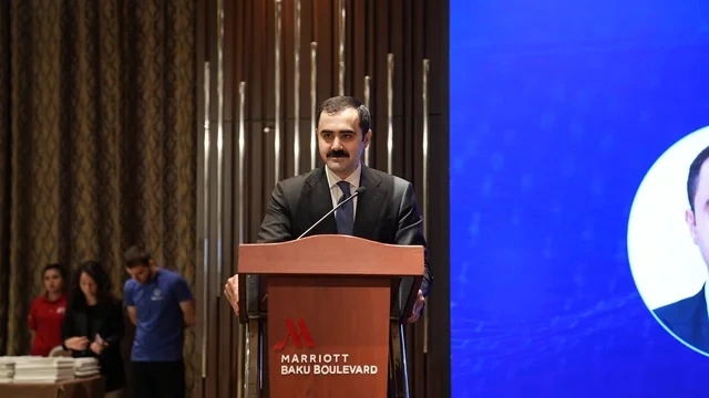 Rəşad Həsənov: "Sənayenin ehtiyaclarına uyğun kadr hazırlığını təşviq edən "Hire and Train" modeli tətbiq olunur"