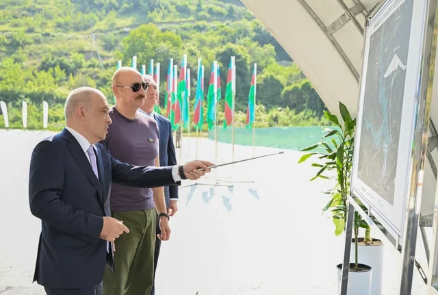 Prezident İlham Əliyev Laçında "Həkəriçay" su anbarının təməlini qoyub - FOTO