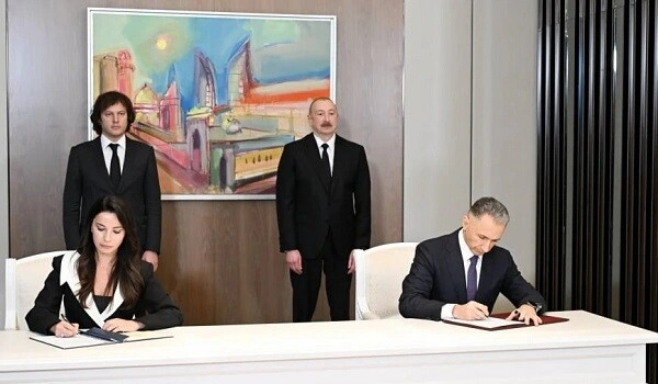 Bakı-Tiflis-Qars dəmir yolu ilə bağlı bu qərar təsdiqləndi