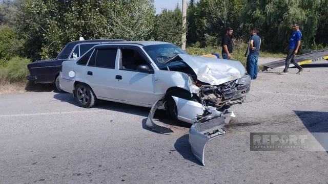 Kürdəmirdə zəncirvari QƏZA: İki nəfər xəsarət alıb - FOTO
