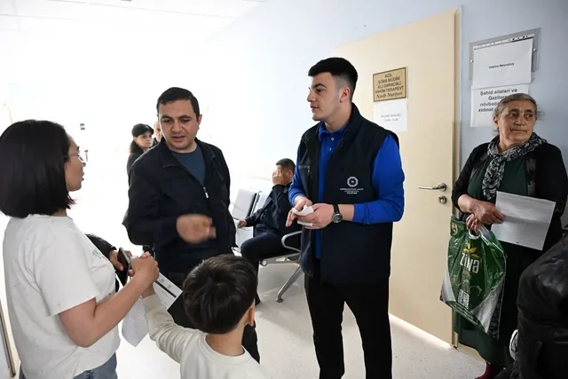 Daşkəsəndə "Həmkardan həmkara qayğı ilə" sosial layihəsi çərçivəsində ödənişsiz tibbi müayinələr keçirilib