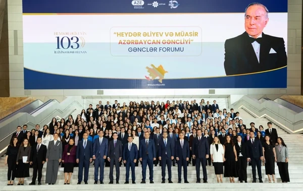 Bakıda "Heydər Əliyev və müasir Azərbaycan gəncliyi" mövzusunda forum keçirilib - FOTO
