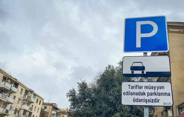 "Dövlət parklanma yaratmağa borclu deyil" - Şəhəri iflic edən tikinti özbaşınalığıdır? - VİDEO