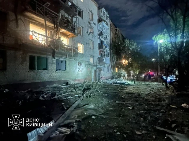 Rusiyadan Kiyevə kütləvi aviazərbələr: Xeyli ölü və yaralı var - FOTO - VİDEO