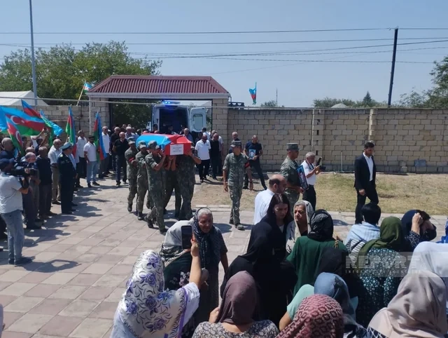 Neftçalada Birinci Qarabağ müharibəsinin itkin-şəhidi Vaqif Məhərrəmov dəfn edilib - FOTO