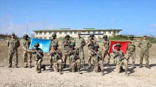 Quldurların ələ keçirdikləri Türkiyə gəmisi XİLAS EDİLDİ: 14 nəfər öldürüldü - FOTO