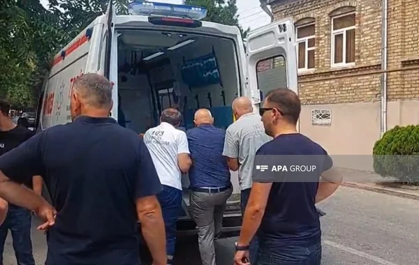 Qubada iki avtomobil toqquşdu: Beş nəfər xəsarət aldı - FOTO