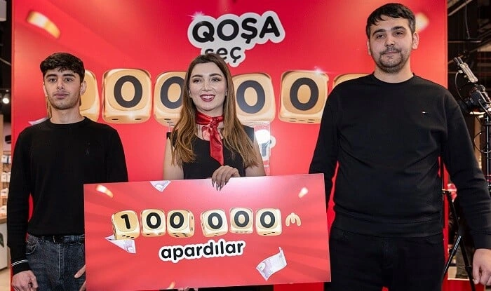“Kontakt”dan telefon alıb 100 000 manat qazandılar
