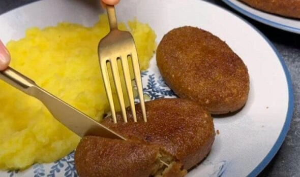 Rusiya Dumasında “Kiyev kotleti”nin adını dəyişdilər - Foto