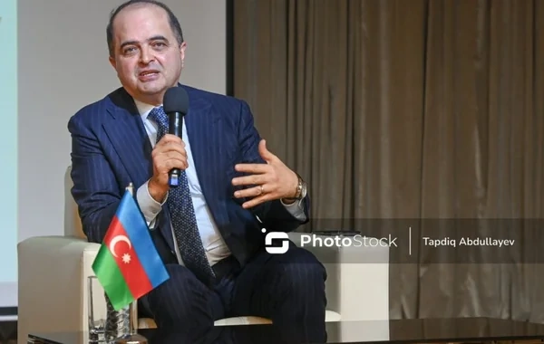Ürək-damar cərrahı Rəşad Mahmudov: "İnsan xəyalını düzgün quranda, hədəflərini daha asan müəyyənləşdirə bilir"