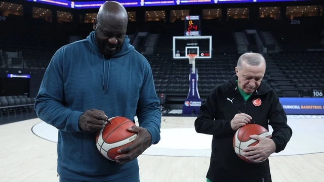 Ərdoğan məşhur NBA ulduzu ilə meydana çıxdı