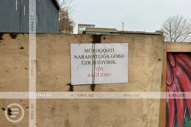 Yeni Yasamal sakinləri çətin vəziyyətdə: Məktəbə və bağçaya gedən yol niyə bağlıdır? - Foto