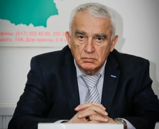 Şair Çingiz Əlioğlu vəfat edib - FOTO