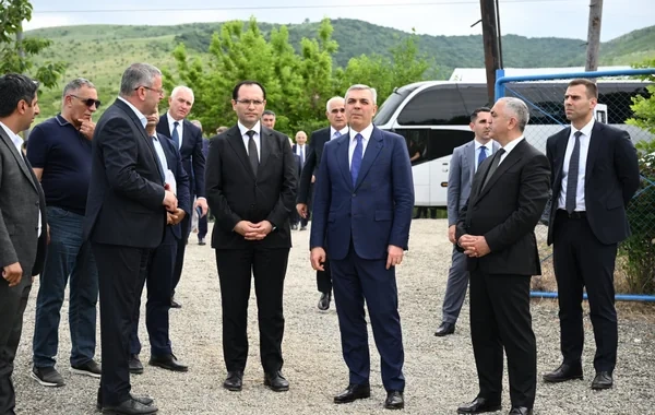 Xocalıda salınmış intensiv meyvə bağları ilə tanışlıq olub