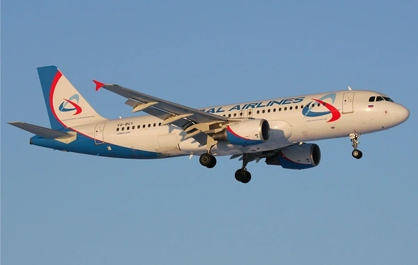 Moskva-Gəncə aviareysi saatlarla YUBANDI - Səbəb AÇIQLANDI